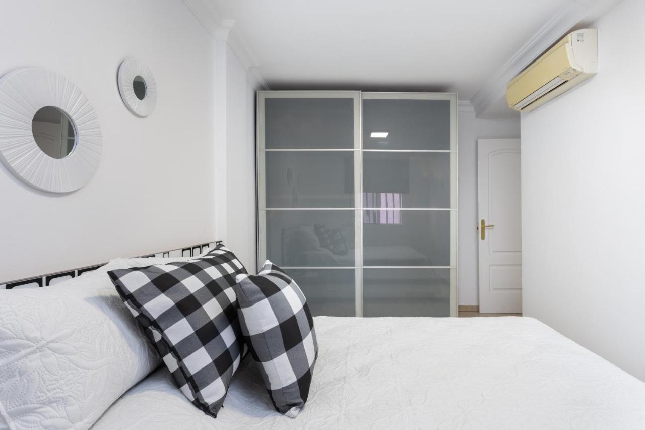 Home2Book Fantastic 160M2 Terrace Flat & Bbq Radazul Exterior foto